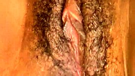 Hairy pussy close-up in amateur video