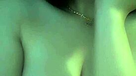 I receive sex chat on zalo, feeling so aroused with vietnamese bunny