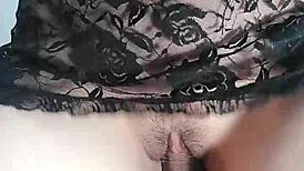 girl says, fill my pussy with your cum now!