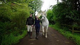 private com - wanna see honour may ride at the stable?