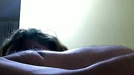 Holiday Amateurs Enjoy Oral Fun with E-Girl