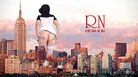 Wow, Giant Lady Without Panties Struts Through City Like King Kong! What a Show!