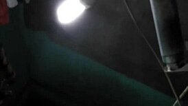 Young mom showers with big boobs 😍