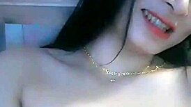 I receive sex chat on zalo, feeling so aroused with vietnamese bunny