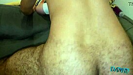 noite de filme virou suruba na sala de estar completo no red