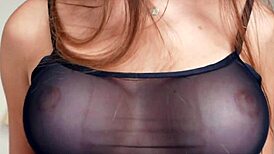 Hot Chick From Tinder Enjoys Facial And Tit Play