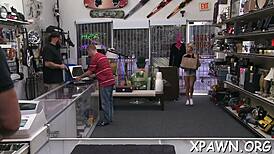 Amateurs engage in rough sex in shop with big rod