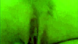 greluda maravilhosa gets horny and wet, touching her big clit in a solo session