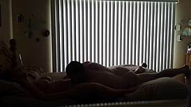 Yo, knepper min varme kone på skjult kamera føles vildt!