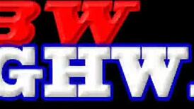 Eto, ova baka sa velikim dupetom upravo uzela crni kurac pravo u dupe!