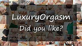 Big Rubber Dildo Enters Wet Tight Pussy to Orgasm