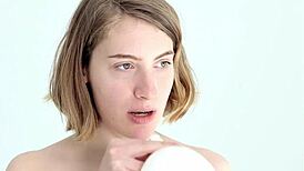 wow, this young looner babe pops her first balloon