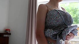 yanks honey joy explores solo pleasure with toys and natural features in high definition