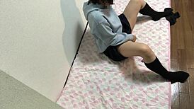 Uhh, I just keep cumming with this new masturbation trick!