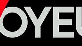 watch this chubby teen masturbate to strong orgasm in the bathtub