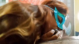 Hot Tania gives lovely blowjob!