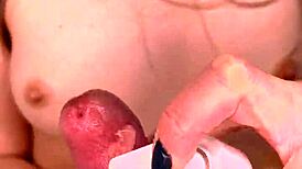 My girlfreind jerked me off close-up. Day 47.