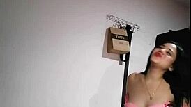 Colombian girlfriend returns for passionate homemade fucking