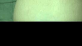 Dei Gostoso No Banho With Big Ass Wife