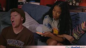 i watch the painter dude fucking my gf and his model together