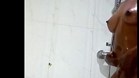 Her sexy ass under the shower 😘