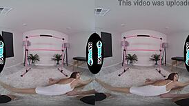 Sophia Sultry stretches out in VR with extreme blowjob