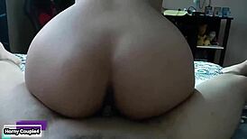 Oye, ¿quieres ver el culo enorme de mi esposa ser follado?