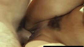 Καυτή MILF Penny Barber μυστική σχέση με hung 20χρονο γείτονα