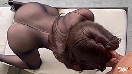 yo, check sweetiefox in pantyhose and high heels for a wild fetish vid!