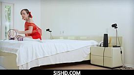 Jebem Aliyu Brynn na kuhinjskom šalteru