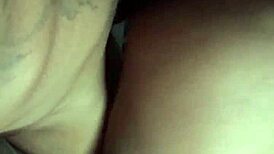 חובבנית צעירה עם תחת גדול קופצת על זין שחור ענק בהתלהבות