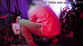 Solo girl masturbating backstage, so hot.