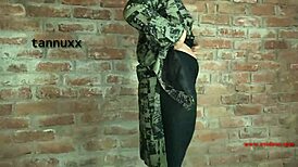 Chunky Pale Beauty Assfucked Anal By Black Dude In Naughty Sex Tape.