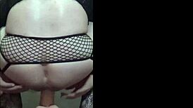 Obrovský dildo v análu