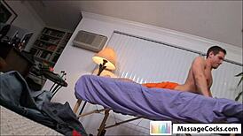 Oily gay massage turns into steamy intimate session