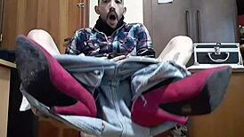 Gay Spanish Solo in Heels