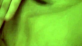 teen lesley fingering during bathtime