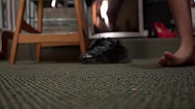 Sexy Colombian foot fetish in our favorite flirt hotel is so hot!