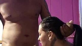 comendo a coroa gostosona depois de trocar seu chuveiro 😜