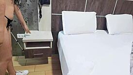 entering a good hotel in lince for latina sex?