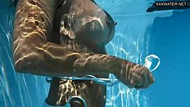 Wow! Swimming pool stunner Angelica, the best milf ever, goes naked in bikini!