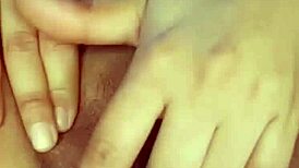Uncensored Brunette Colombian Pussy Splashing In Homemade Softcore Scene