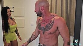Gymbro fucks me raw, leaving cum in my pussy. Wanna know more about Mariana Martix?
