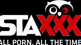 i love watching this hot cougar suck big black cock and get facial