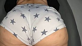 Wow, Stepmother's Delicious Ass Bounces Wildly!