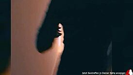 Trappeløp blowjob blir til het milf-sex med cum på pupper og rumpe