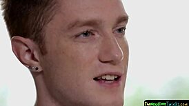 damn, wanking solo twink pullin his massive cock feels insane!!