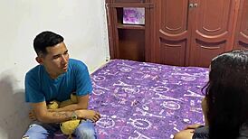 Enteada cavalga pau até gozar interna