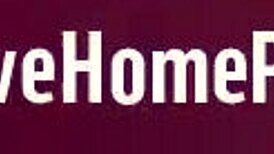 Cutie Teases Tongue and Pussy Close-Up