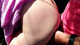 Fuck Buddy Takes Wife Outdoors for Risky Gate Action